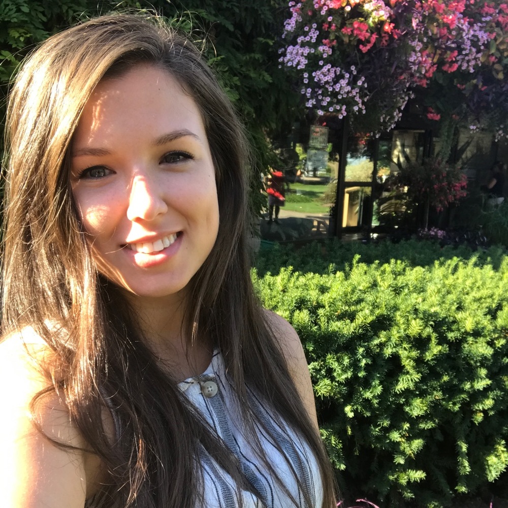 Meet your Posher, Elena